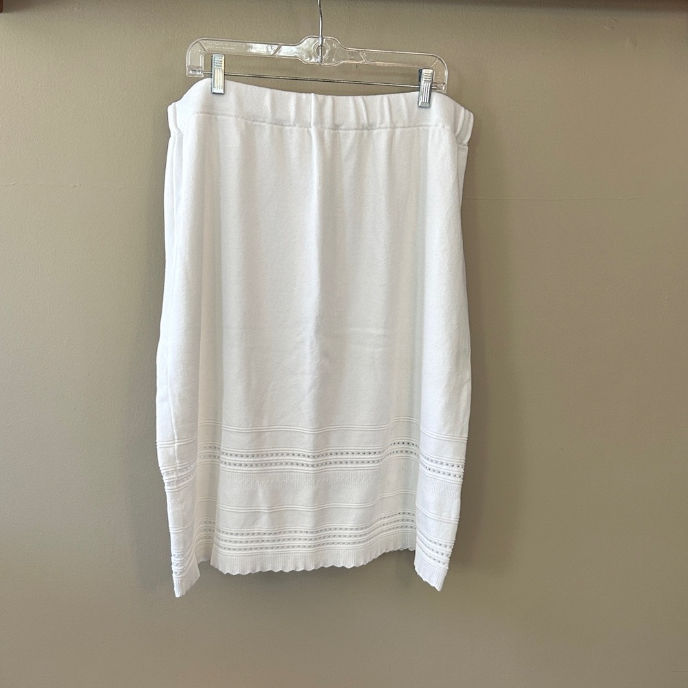 Women's White Knit Midi Skirt with Eyelet Hem